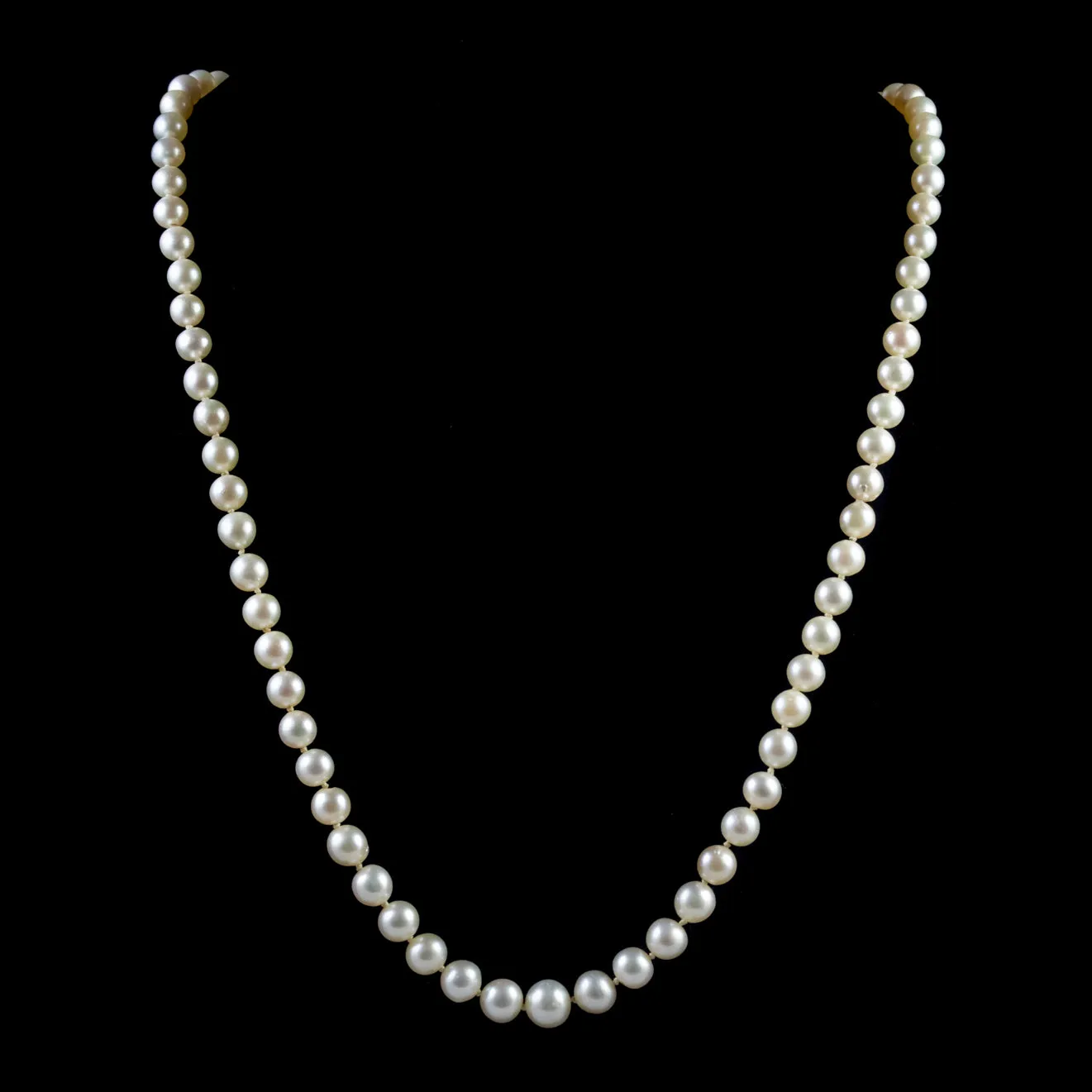 Antique Victorian Pearl Necklace 2.25Ct Blue Zircon Diamond Clasp Circa 1900