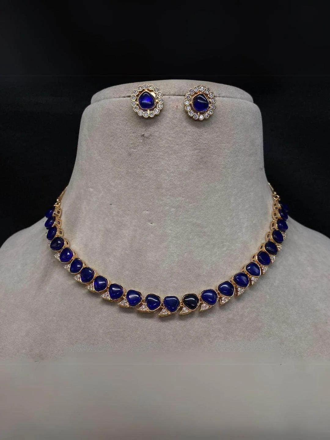 Beaded Choker Necklace Set