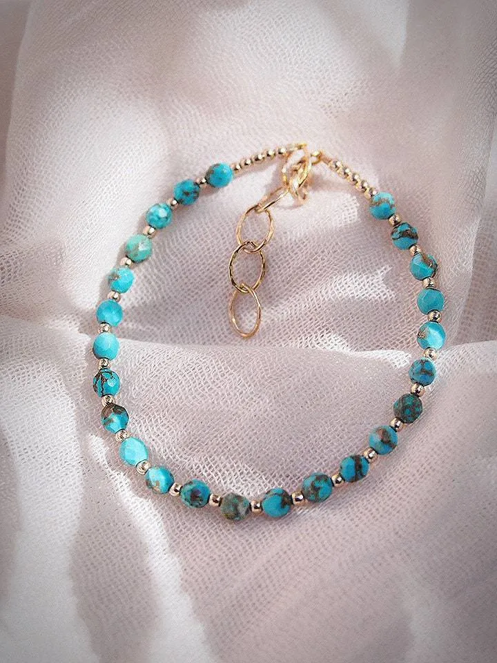 Beaded Turquoise Bracelet - Kalilinoe