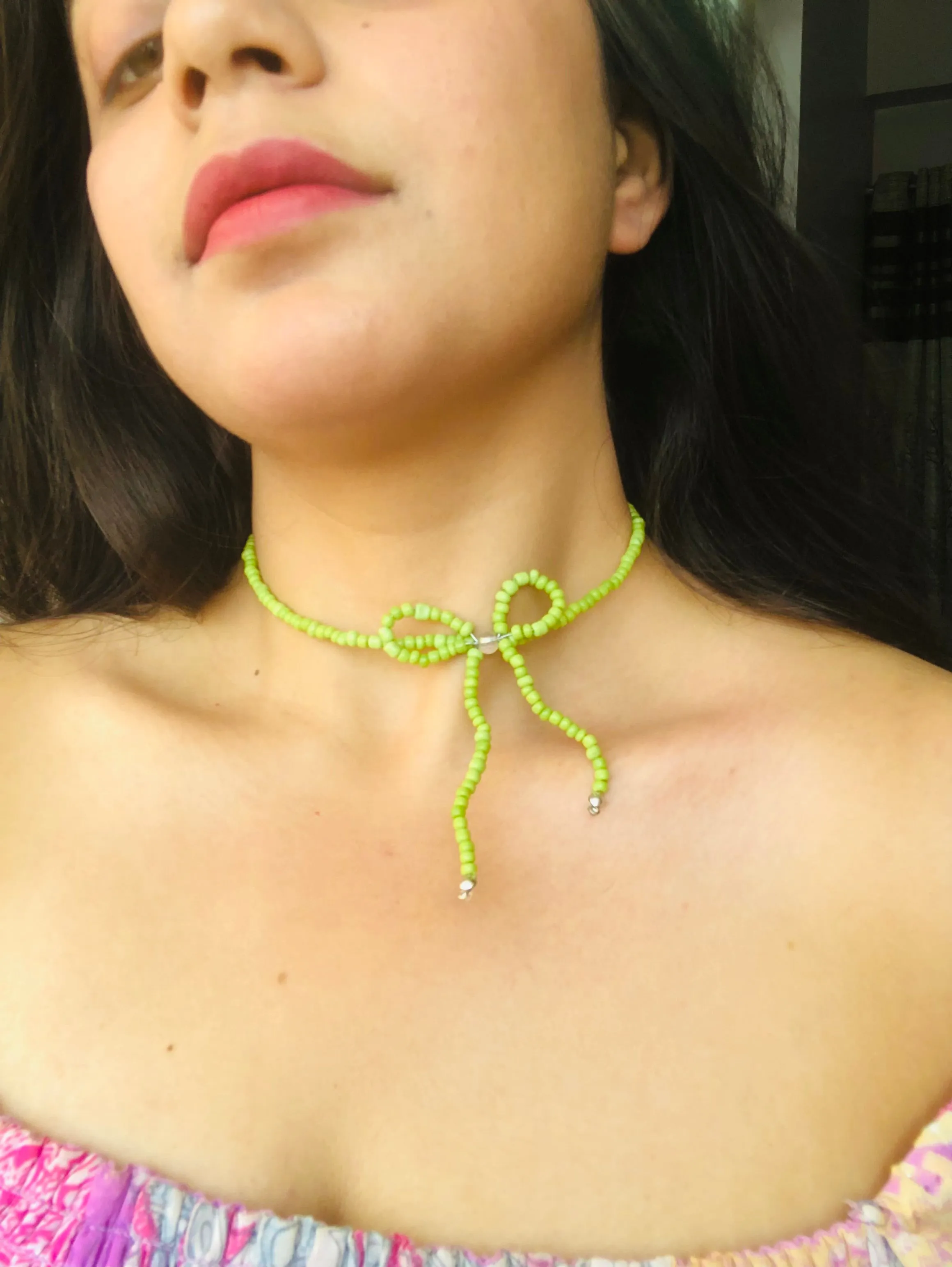 Bow choker necklace