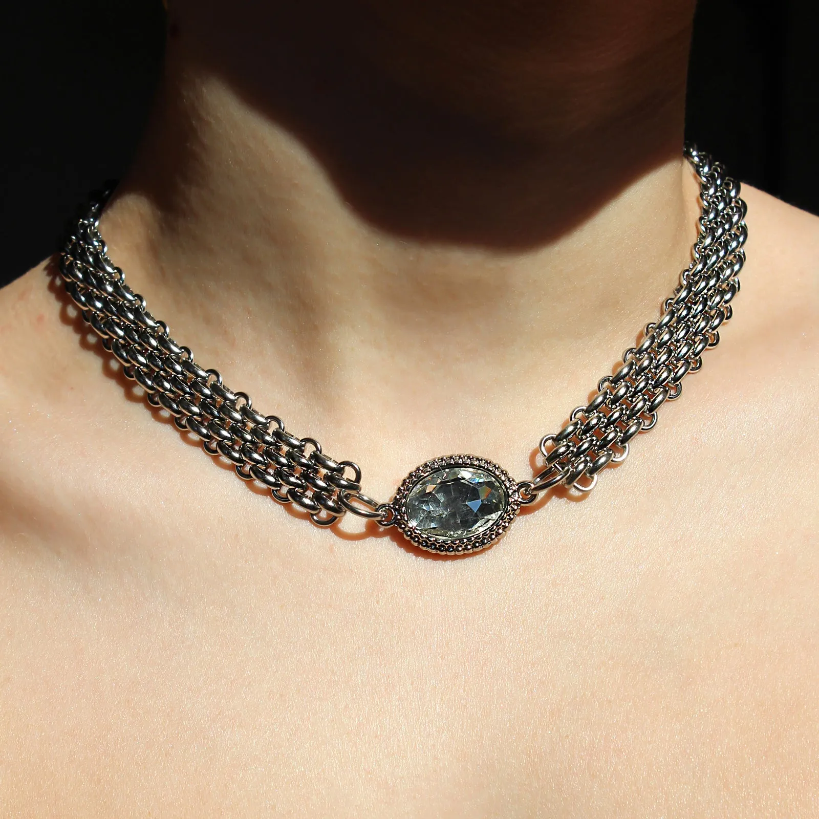 Choker with Crystal