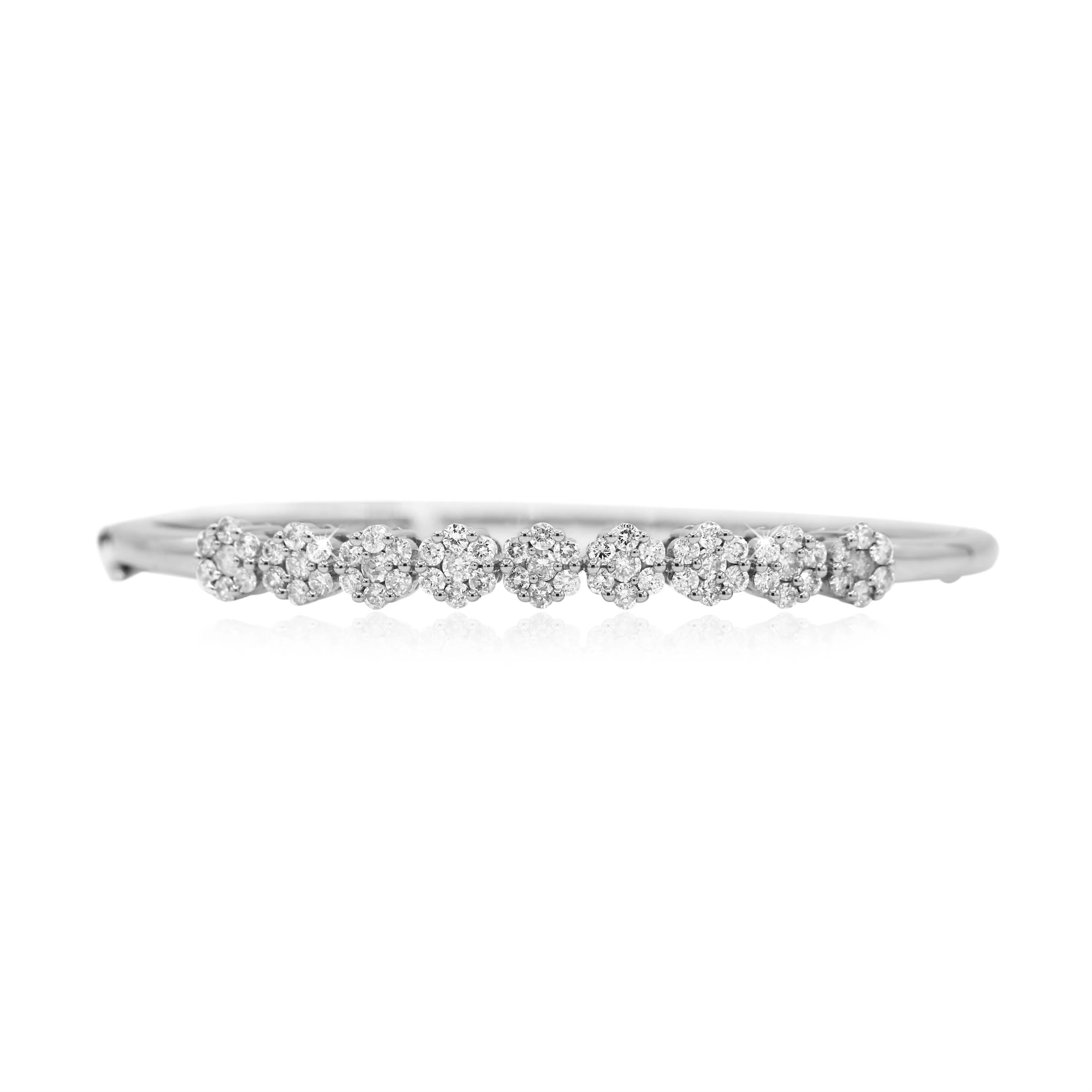 Cluster Floral Diamond Bangle in 14KT White Gold ( 3ct tw dia )