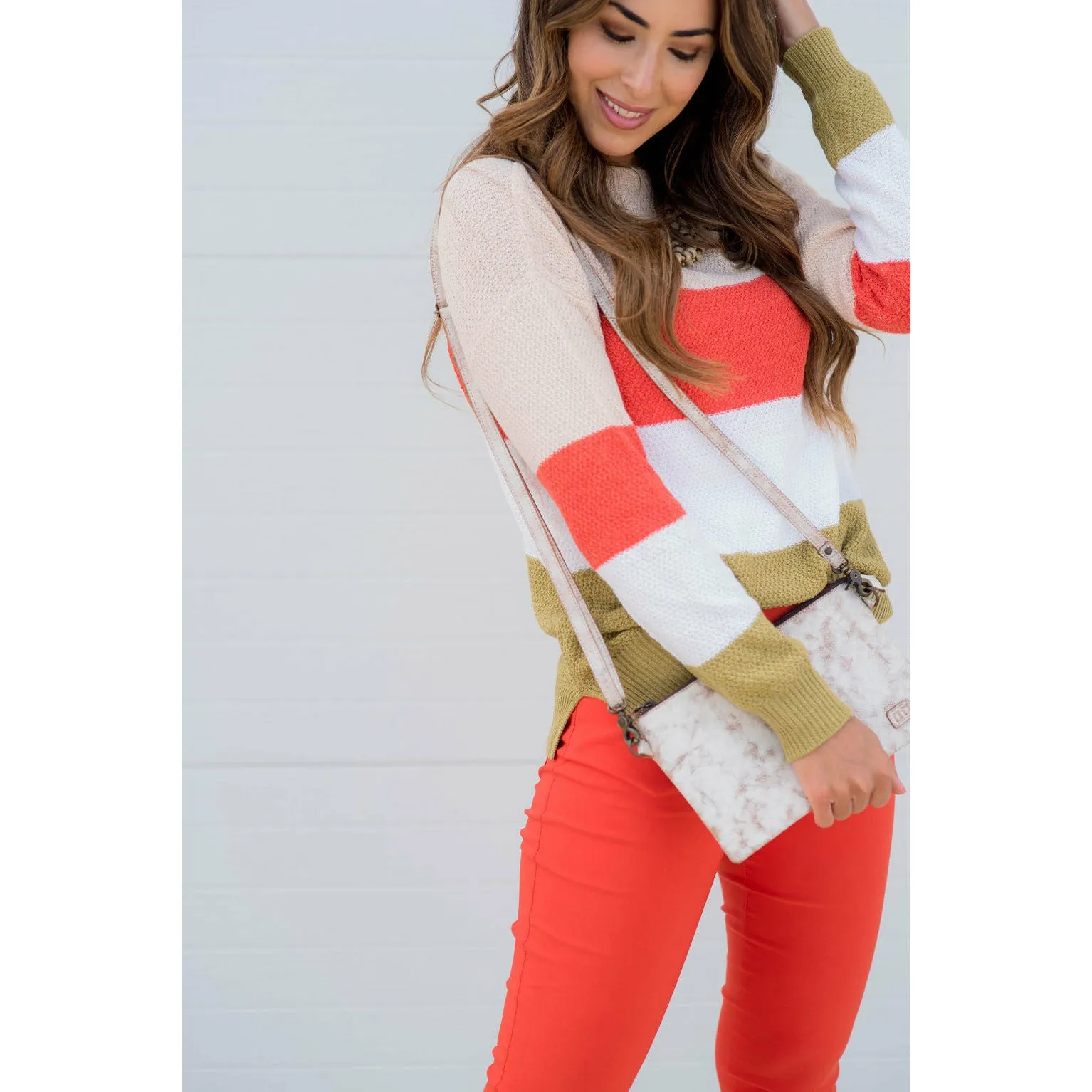 Color Blocked Lightweight Sweater