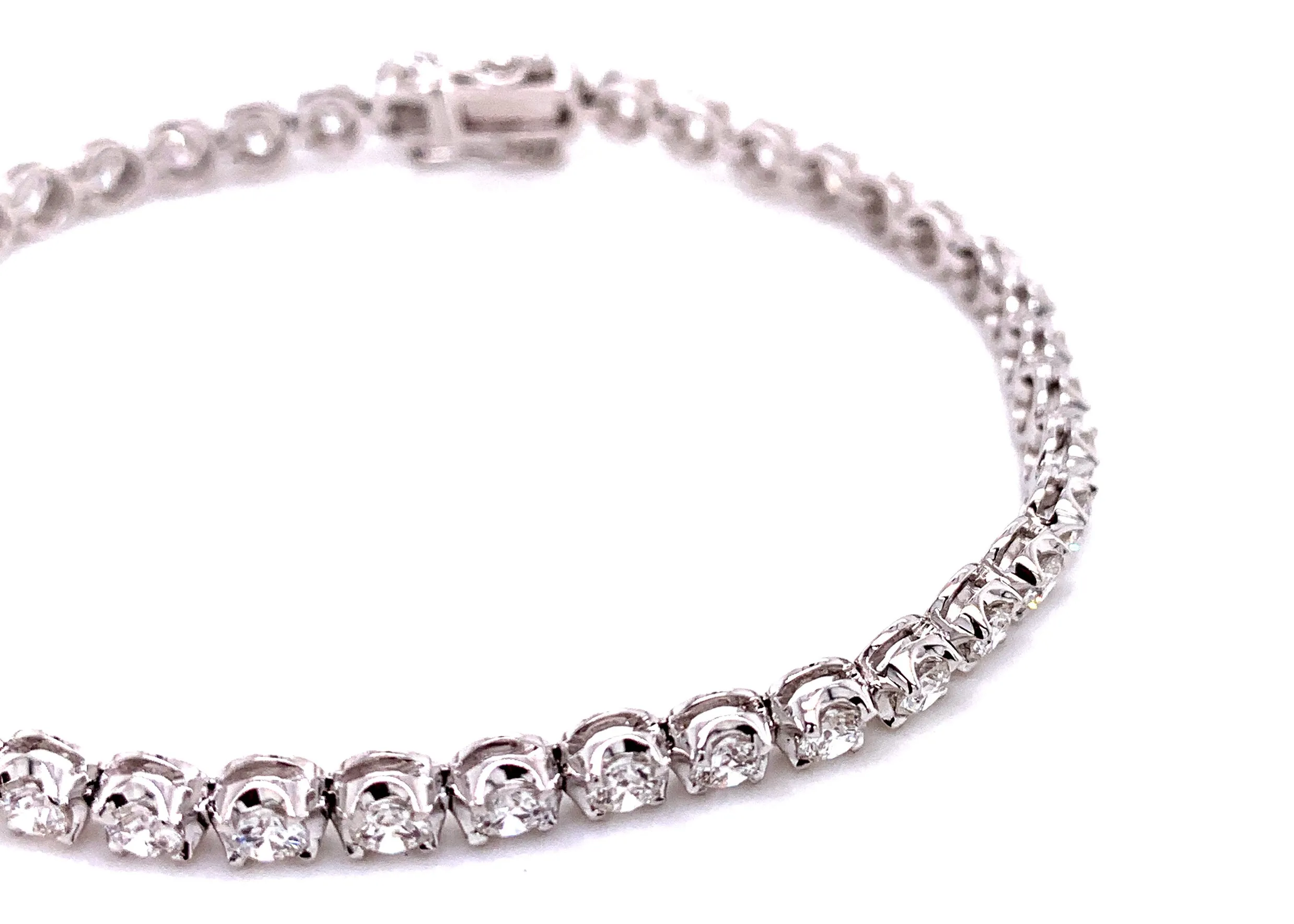 Diamond Tennis Bracelet 4.03CT T.W.