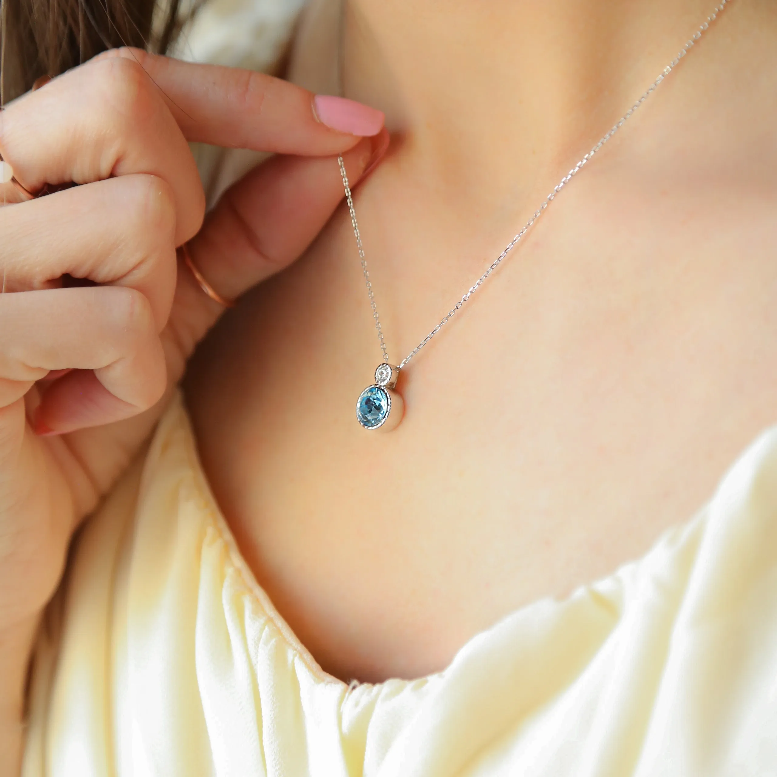 DIANA - Sterilng Silver Necklace with Blue or Pink Zircon