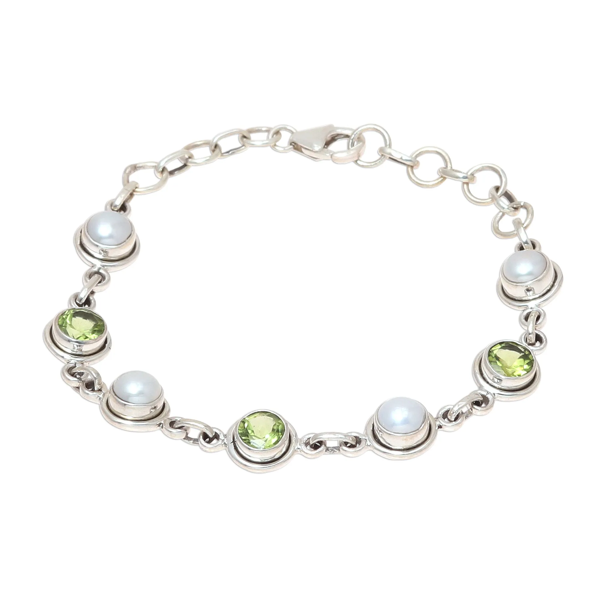 Elegant Glitter Peridot and Cultured Pearl Link Bracelet from India