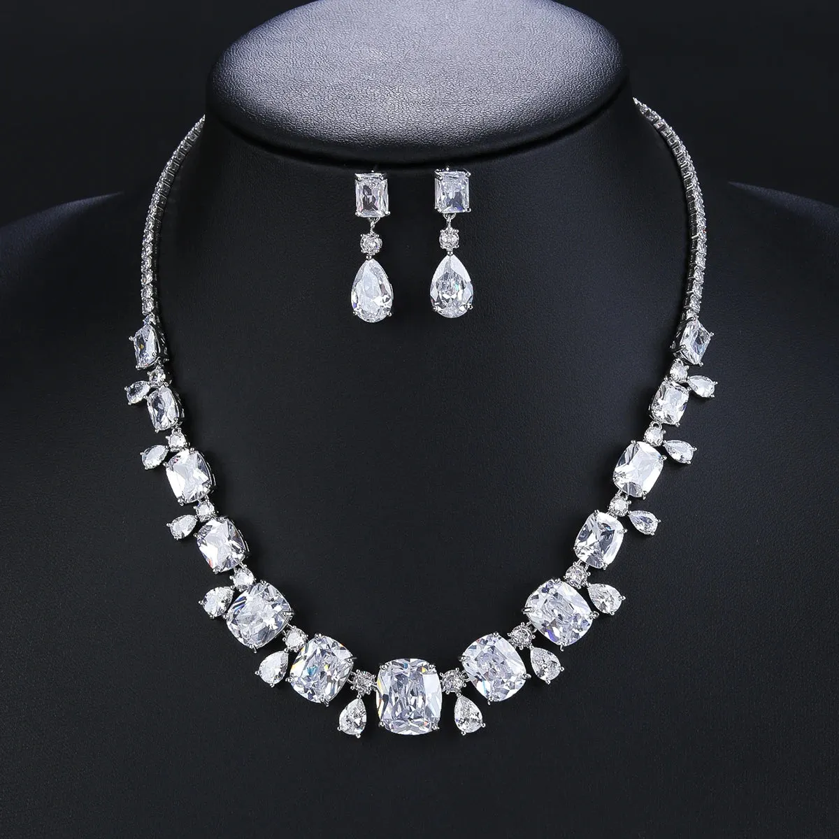 High Quality Elegant 4 Colors Cubic Zirconia Necklace Earrings Set  Bridal Wedding Jewelry Set Party Accessories CN10911