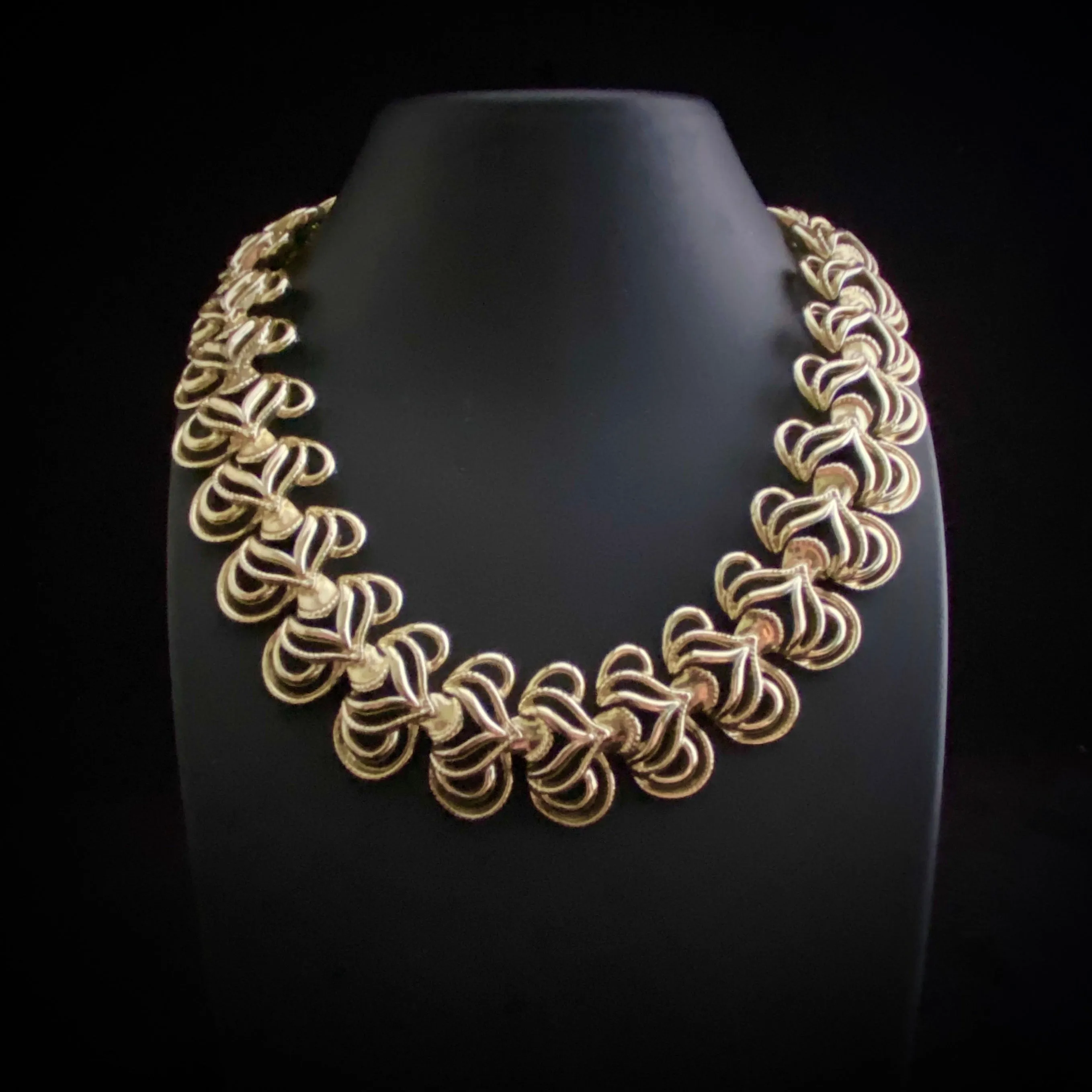 Late 50s/ Early 60s Coro Gold Necklace