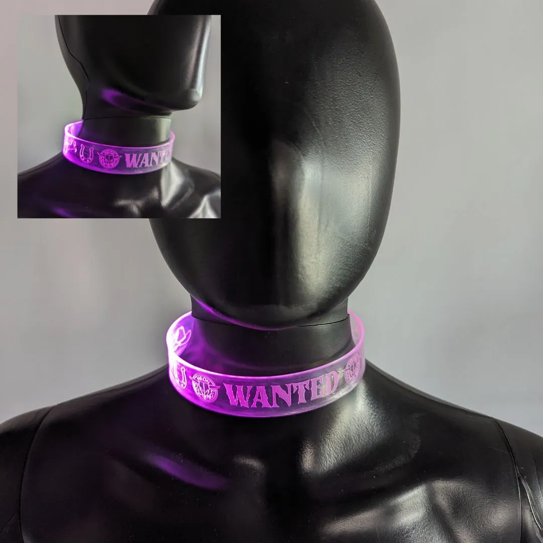 LED "WANTED" Choker