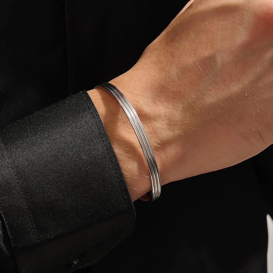 Lined Cuff in Silver