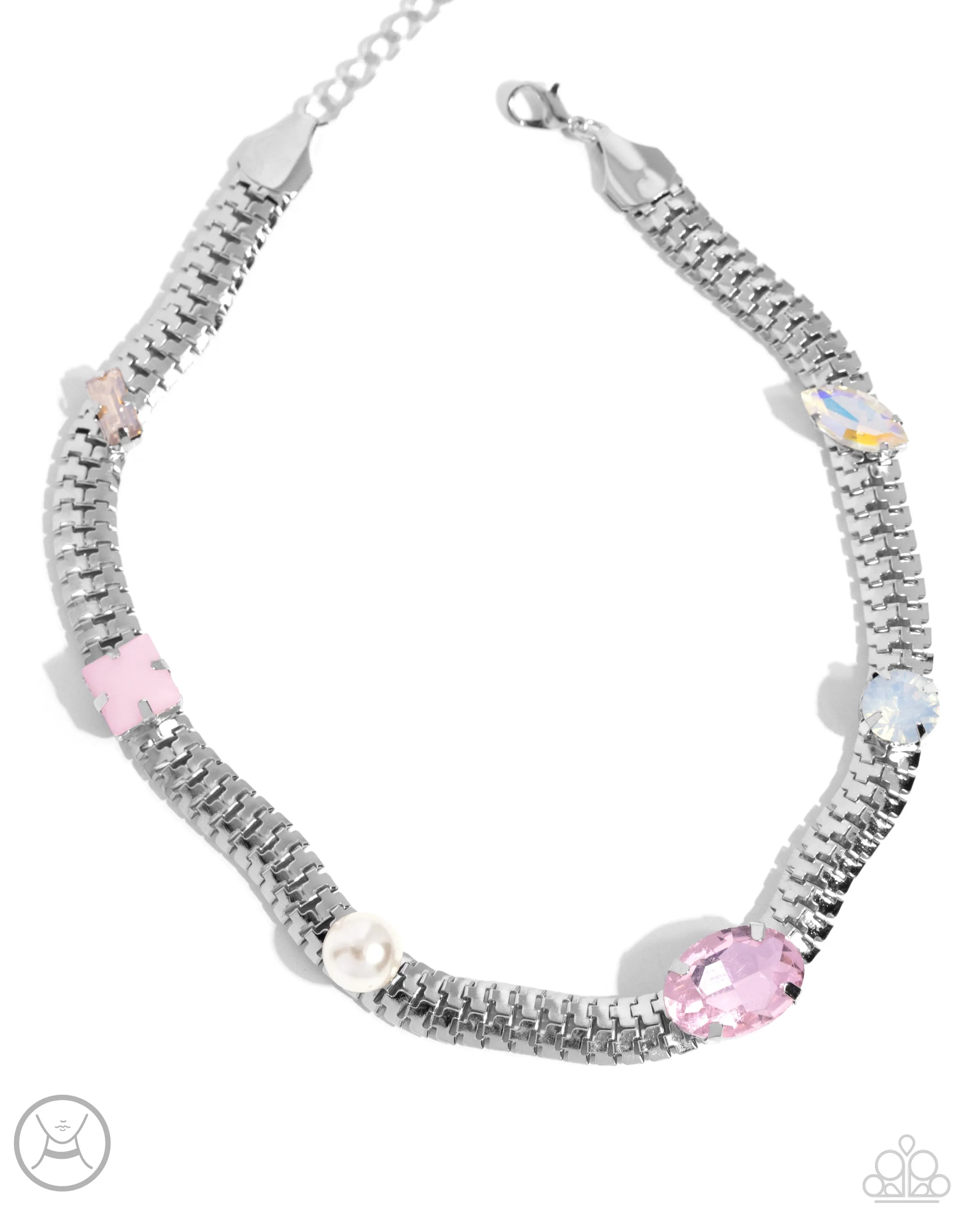 Necklaces Classy Collectable - Pink