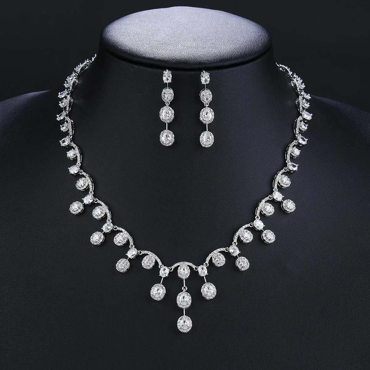 New Design Simple 3A Zircon Drop Shape Women High Quality Party  Wedding Necklace Earring Jewelry Set CN10606