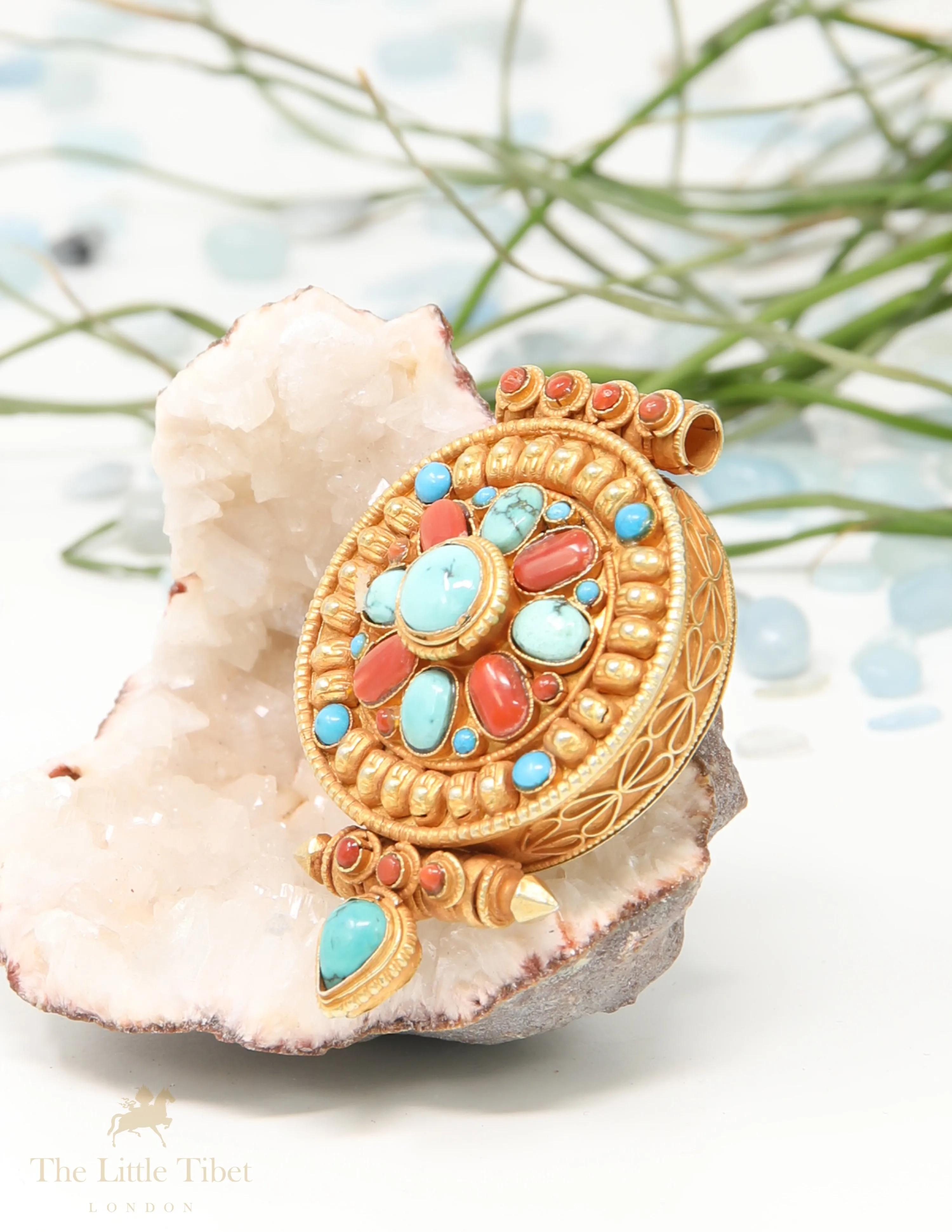 Round Golden Locket Tibetan pendant