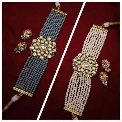 Round Kundan Patch Choker And Earring Set