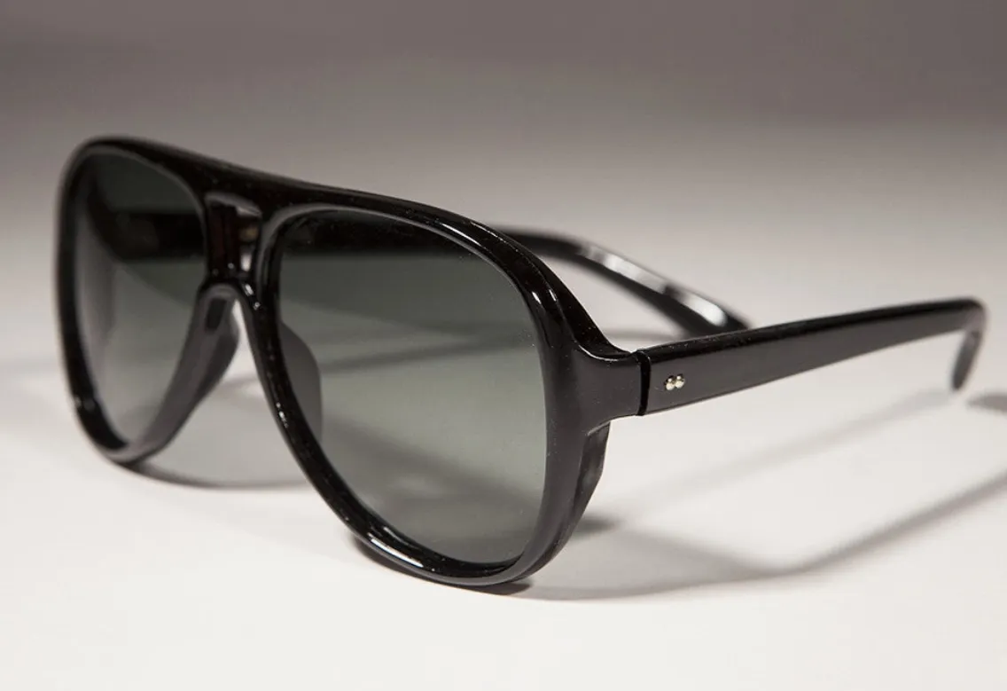 Sunglass Museum - Black Aviator w/ Glass Lenses