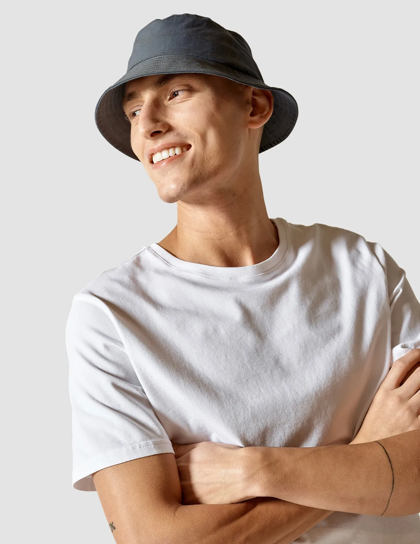 Tech Linen Bucket Hat Navy