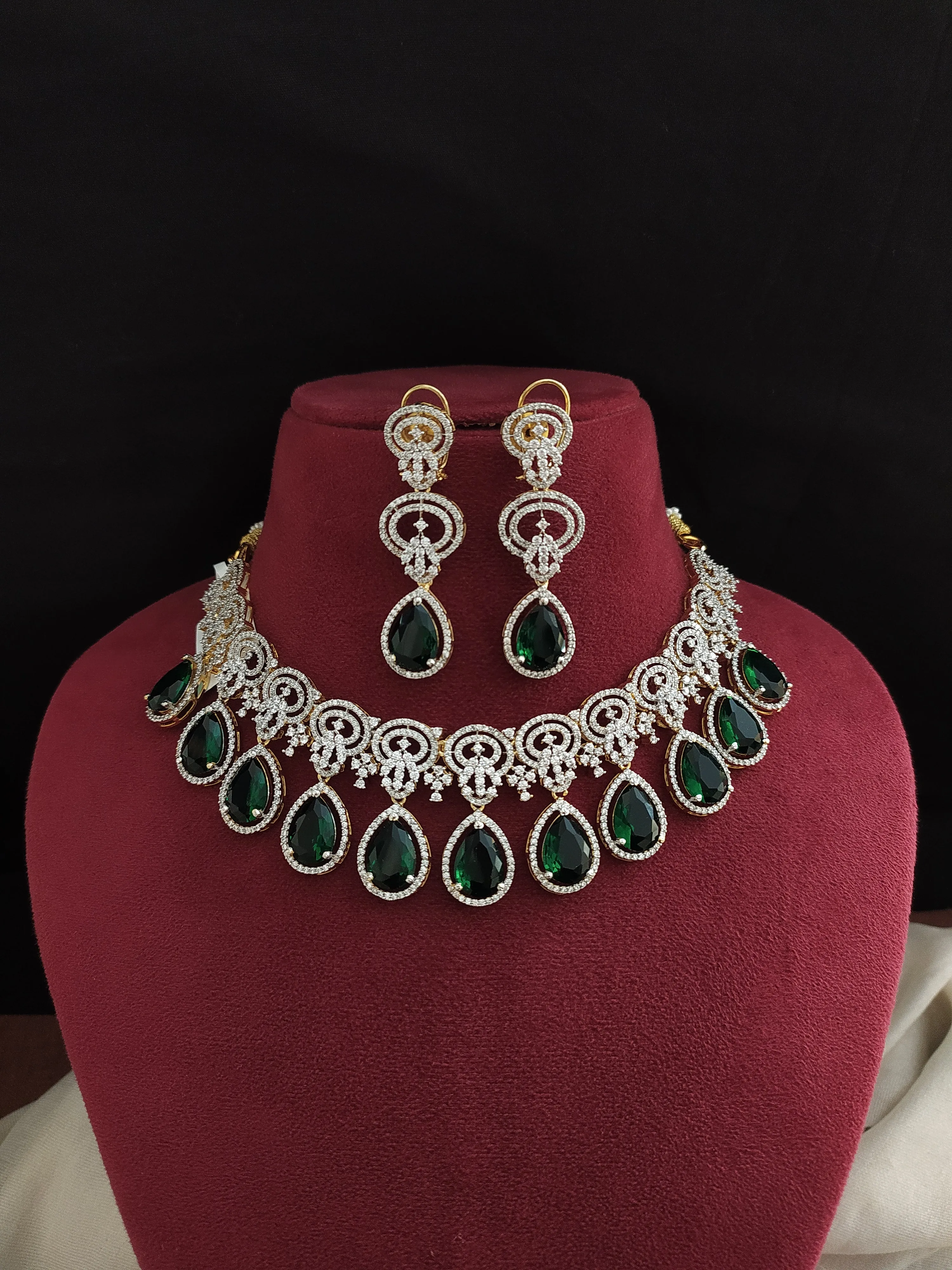 Two-Toned Treasure: Gold & Silver Plated Pear-Shaped Zircon Necklace Set