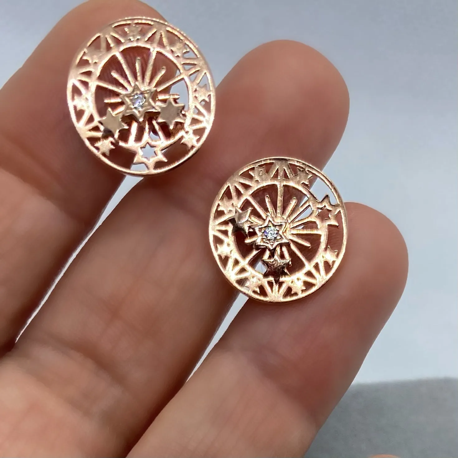 Zodiac - Earring with clear zircons